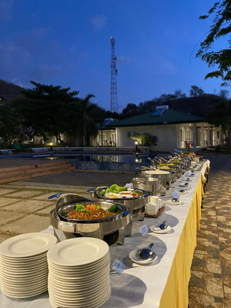 Sylvia Hotel & Resort Komodo Labuan Bajo Exterior foto